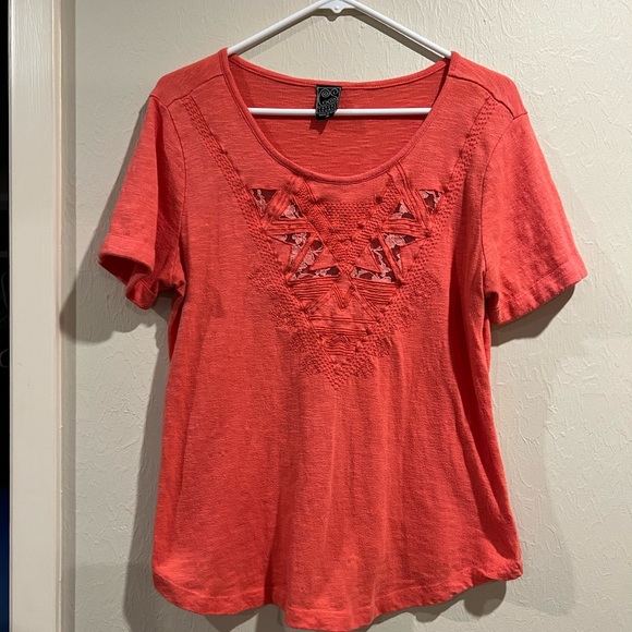 Casual studio coral top. Size medium. Good condition. - Picture 1 of 4